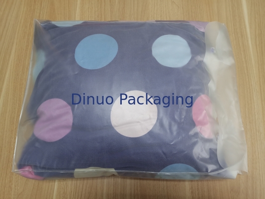 Pillow এবং চার টুকরা Suit প্যাকেজ জন্য বোতাম সঙ্গে পিভিসি প্যাকেজিং ব্যাগ সাফ করুন